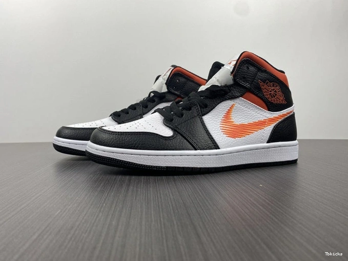 Rep TBK WellDesigned 3700 Zig Zag Jordan1 Mid DN4929- 1026